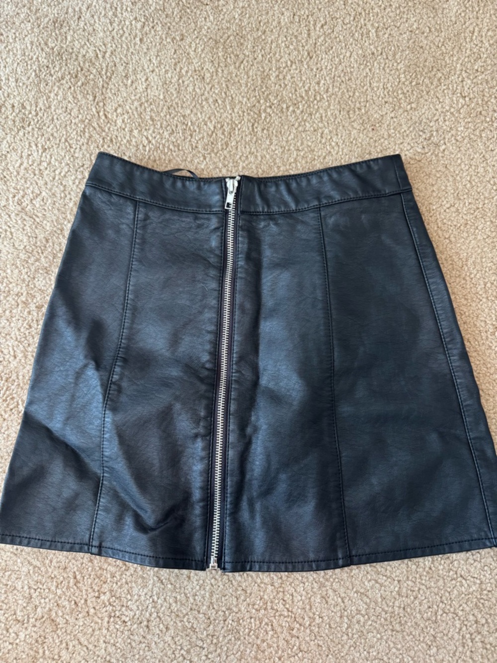 Forever 21 Black Faux Leather A-Line Skirt with Front Zip